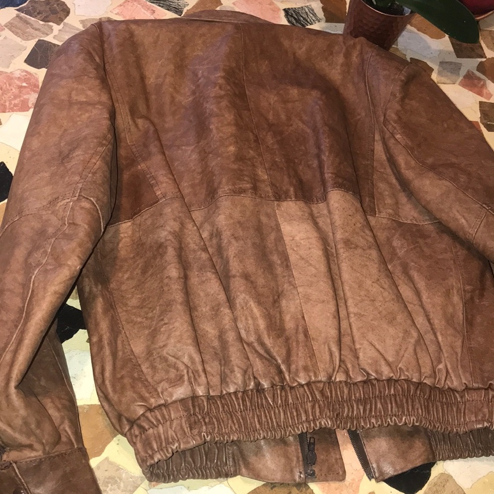 ✅ Brown leather jacket - Picture 5 of 8